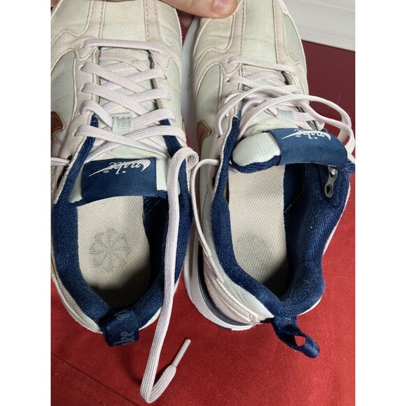 NIKE Air Max ‘Dawn’ (Youth Size 3.5Y) • Metallic Peach Swoosh • Trainers, Sneake - Picture 6 of 6